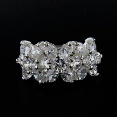 Stříbrný prsten R119