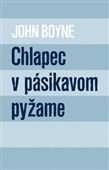 Chlapec v pásikavom pyžame