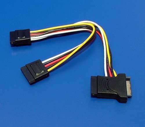Kabel napájecí rozdvojka SATA na 3x SATA