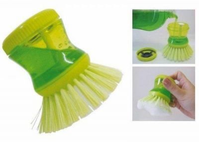 Kartáč na mytí nádobí s dávkovačem saponátu