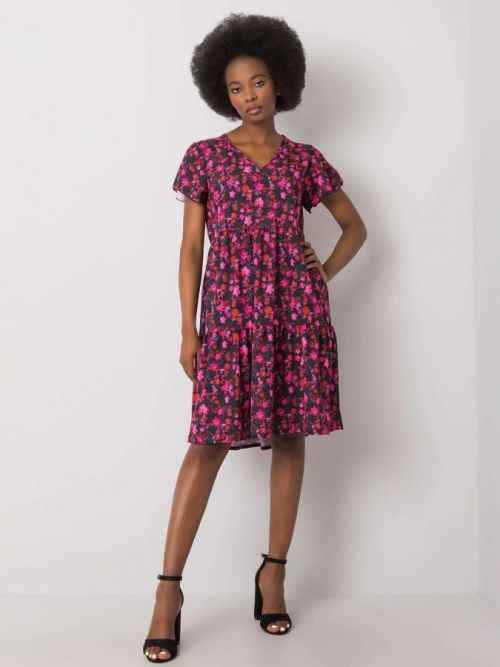 RŮŽOVÉ DÁMSKÉ KVĚTINOVÉ ŠATY S ŘASENÍM WN-SK-842-1.25P-PINK Velikost: S