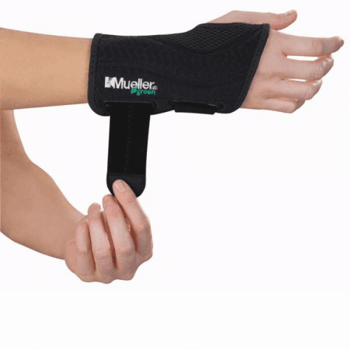 Mueller Mueller Green - Fitted Wrist Brace - Ortéza na zápěstí SM/MD levá