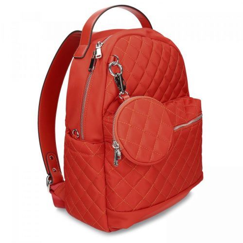 Červený dámský prošívaný batoh menších rozměrů