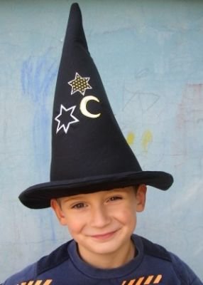 POHÁDKOVÁ ČEPIČKA ČERNOKNĚŽNÍK