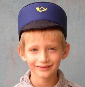 POHÁDKOVÁ ČEPIČKA POŠŤÁK