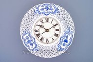 Nástěnné porcelánové hodiny prolamované cibulový dekor