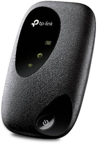 Cestovní 4G LTE Wi-Fi hotspot TP-LINK M7000 až pro 10 zařízení, černá