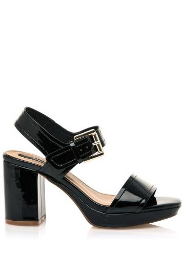 Černé lesklé sandály na širším podpatku MTNG - 41