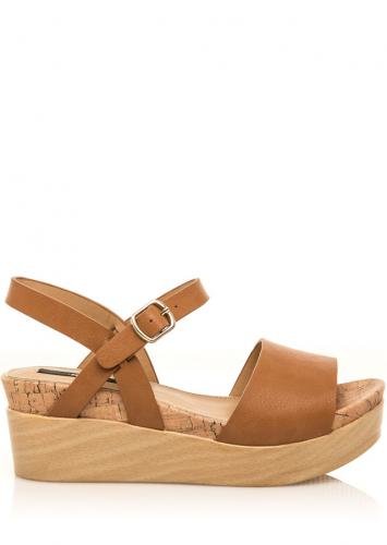 Hnědé letní sandály na dřevěné platformě MTNG - 36