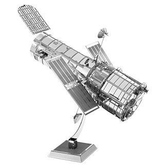 Model Hubbleův teleskop