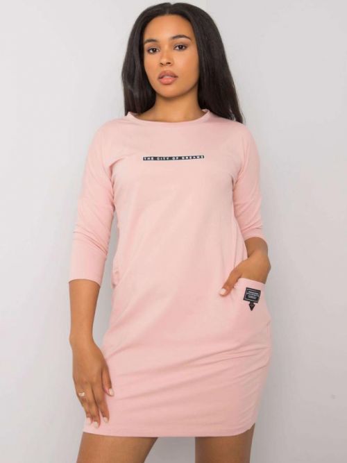 SVĚTLE RŮŽOVÉ ŠATY S KAPSAMI -RV-SK-6939.73P-LIGHT PINK Velikost: ONE SIZE