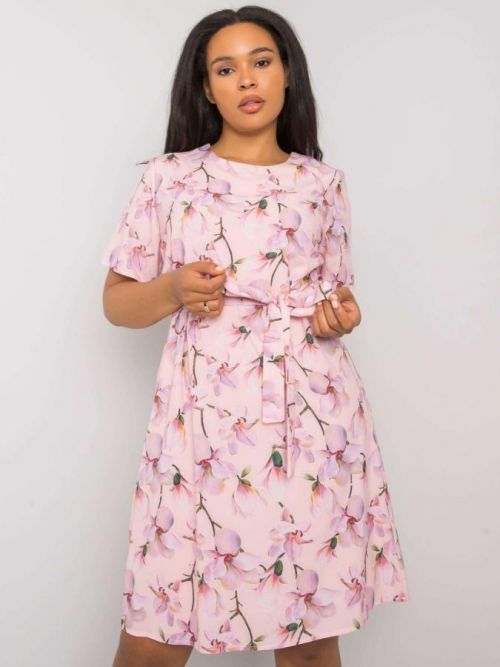 SVĚTLE RŮŽOVÉ KVĚTINOVÉ ŠATY S PÁSKEM LK-SK-507646-2.29-PINK Velikost: 44