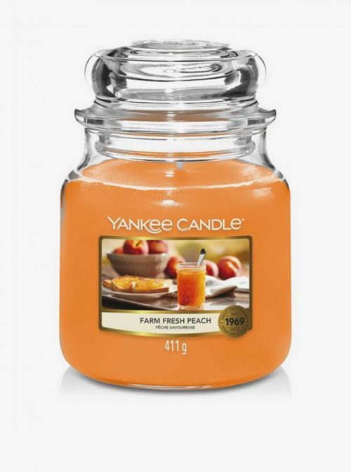 Vonná svíčka Yankee Candle Farm Fresh Peach (classic střední)
