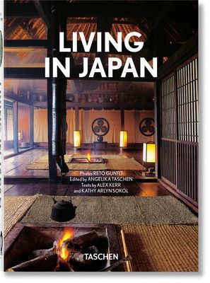 Living in Japan. 40th Ed. (Kerr Alex)(Pevná vazba)