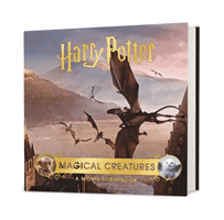 Harry Potter - Magical Creatures: A Movie Scrapbook (Bros. Warner)(Pevná vazba)