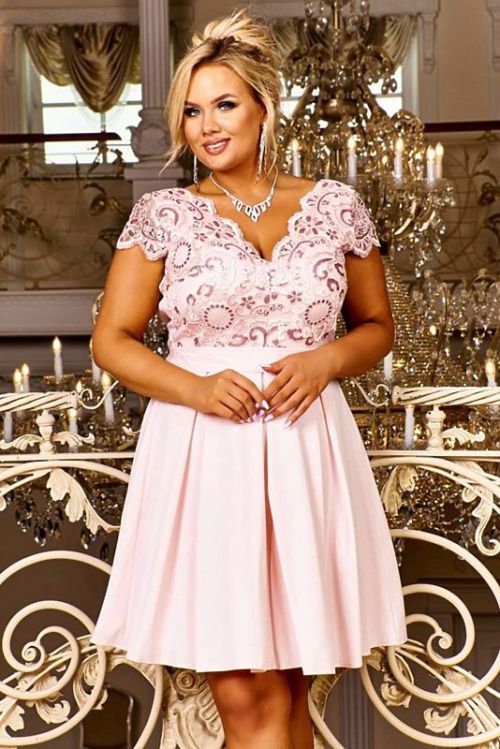 Pudrově růžové šaty Bosca Fashion Flynn 36