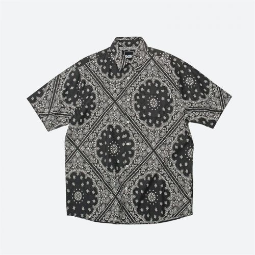 košile DGK -  Teardrop S/S Woven Black  (MULTI) velikost: M