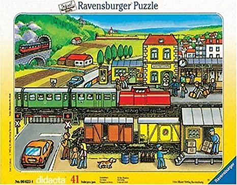 Ravensburger Puzzle - Vlakové nádraží 41 dílků