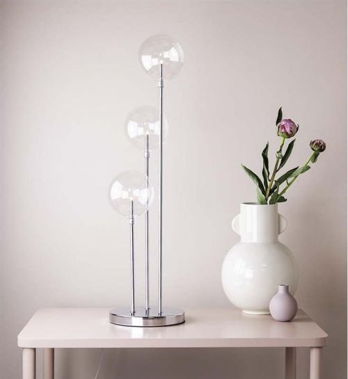 Svícen ve stříbrné barvě Markslöjd Master Trio, výška 60 cm