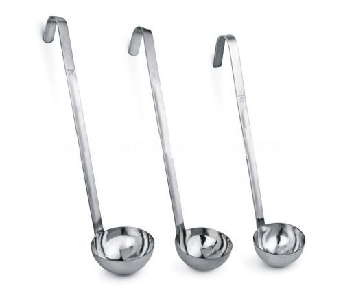 KOZÁČEK Naběračka nerez ¤16cm 1000ml s háčkem  MONOBLOK