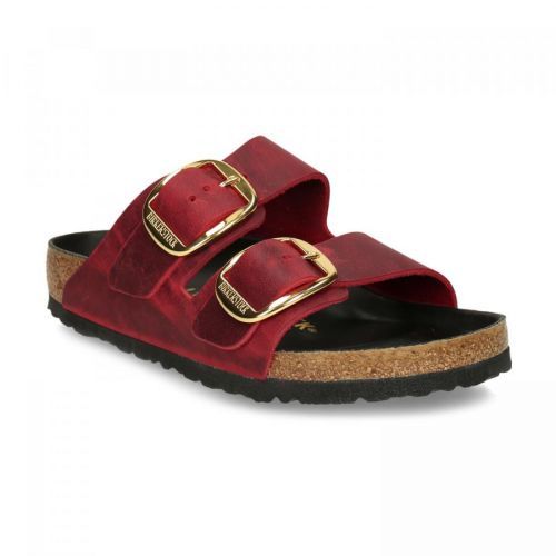 Červené dámské kožené pantofle se zlatou přezkou