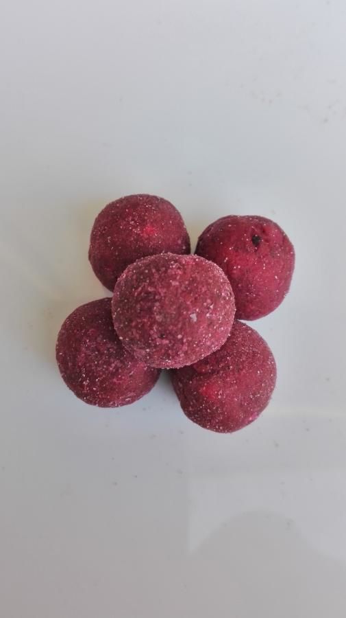 Boilies s rychlejším rozpadem - Ø 20 mm - ryba + amino + malina - 1 kg