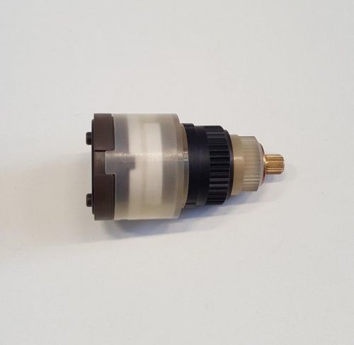 Reitano Rubinetteria Termostatická kartuše pro sloupy SET041, SET046, SET045, SET047 a SET048 2028T