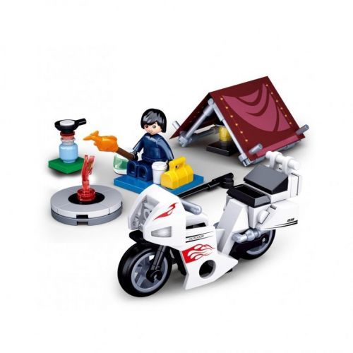 Stavebnice Sluban Town Motorkář v kempu M38-B0717D