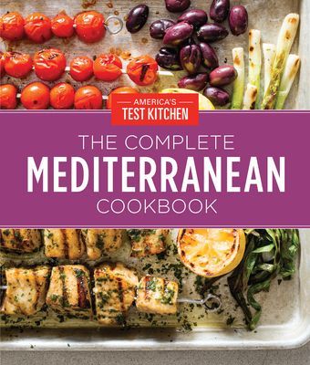 Complete Mediterranean Cookbook Gift Edition - 500 Vibrant, Kitchen-Tested Recipes for Living and Eating Well Every Day (America's Test Kitchen America's Test Kitchen)(Pevná vazba)