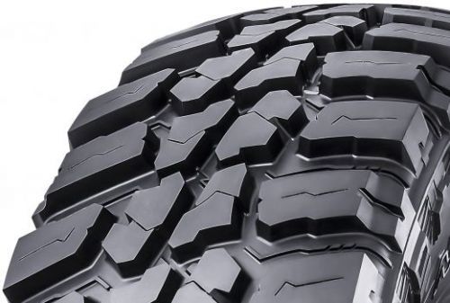 Nankang MT-1 L POR 235/85 R16 120Q