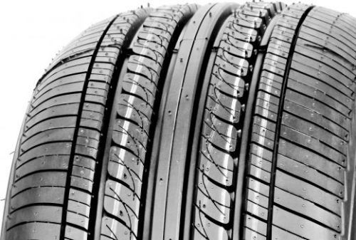 Nankang REMEX RX-615 215/60 R15 94H