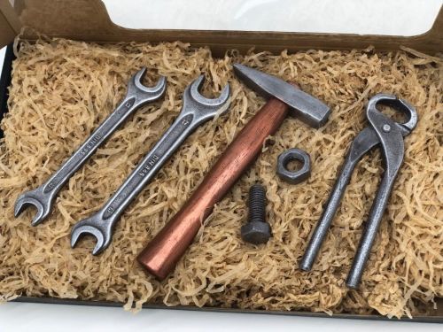 Čokoládové nářadí - Sada nářadí s kladivem č. 2 - Čokolandia