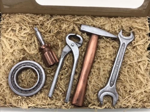 Čokoládové nářadí - Sada nářadí s kladivem č. 4 - Čokolandia