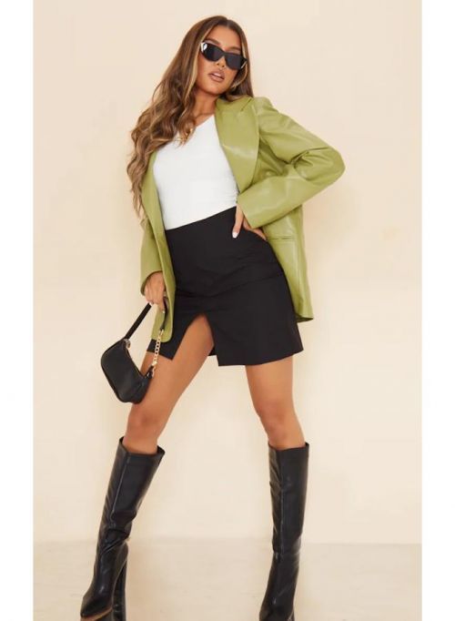 Mini sukně s rozparkem