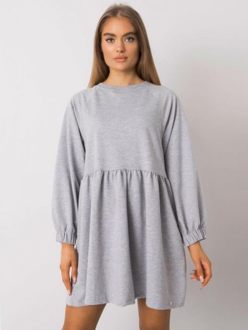 SVĚTLE ŠEDÉ DÁMSKÉ ŘASENÉ ŠATY RV-SK-7247.15P-GRAY Velikost: S/M