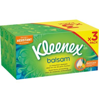 Kleenex Balsam 3vrstvé papírové kapesníčky v krabici, 3 × 64 ks