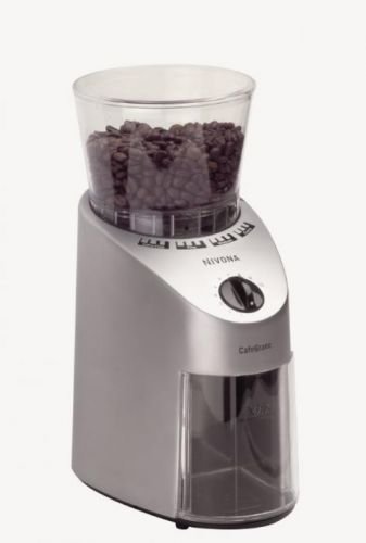 Nivona CafeGrano 130 elektrický mlýnek na kávu hliník