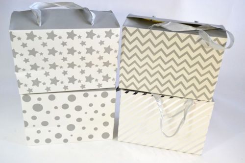 KOZÁČEK Krabička dárková dekorovaná 23x16x11cm  PATTERN