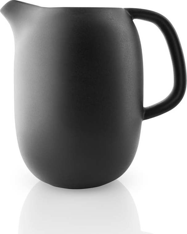 Černý kameninový džbán Eva Solo Nordic, 1 l