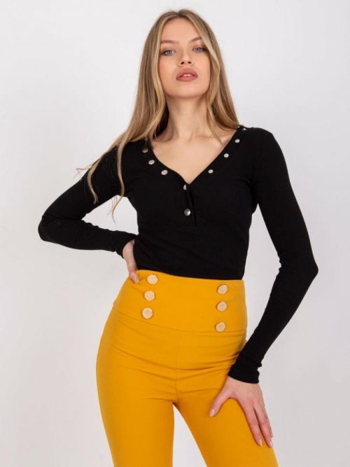 ČERNÉ DÁMSKÉ TRIČKO S VÝSTŘIHEM RV-BZ-7439.18-BLACK Velikost: S