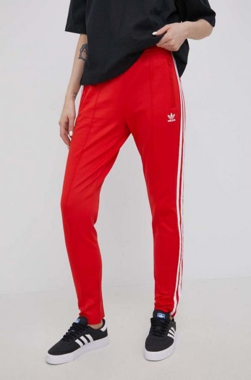 Kalhoty adidas Originals dámské, červená barva, s aplikací