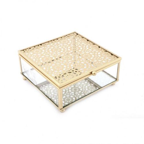 TRUHLIČKA NA ŠPERKY