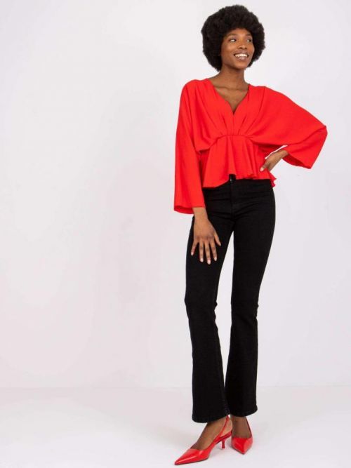 ČERVENÉ DÁMSKÉ VOLNÉ TRIČKO S ŘASENÍM DHJ-BZ-11979.67-RED Velikost: ONE SIZE