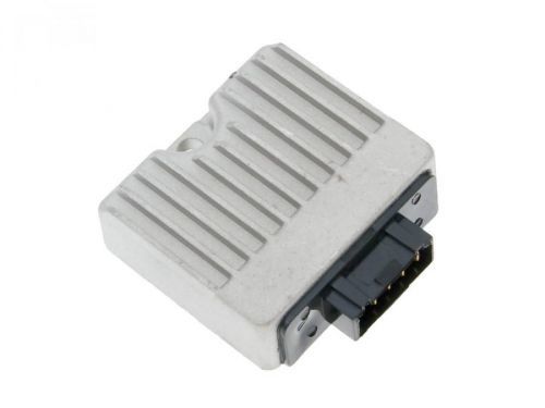 101 Octane Regulátor napětí Suzuki Katana, Malaguti F10, F12, F15, Piaggio, Vespa IP32331