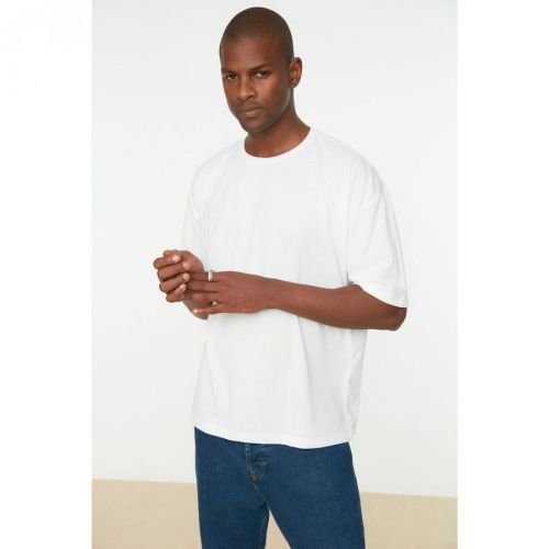 Trendyol White Men's Basic Crew Neck Oversize Short Sleeve T-Shirt