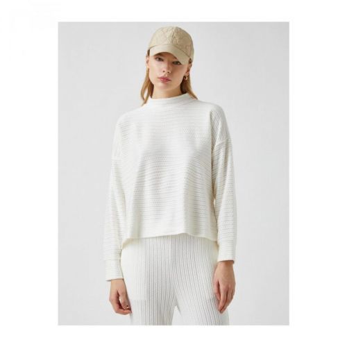 Koton Crew Neck Long Sleeve Knitted Sweater