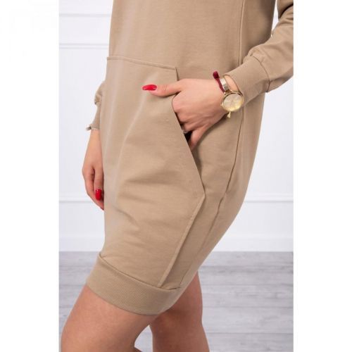 Hooded dress camel