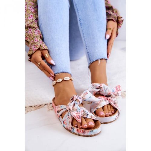 Classic Slippers With Flowers Big Star JJ274703 Light gray