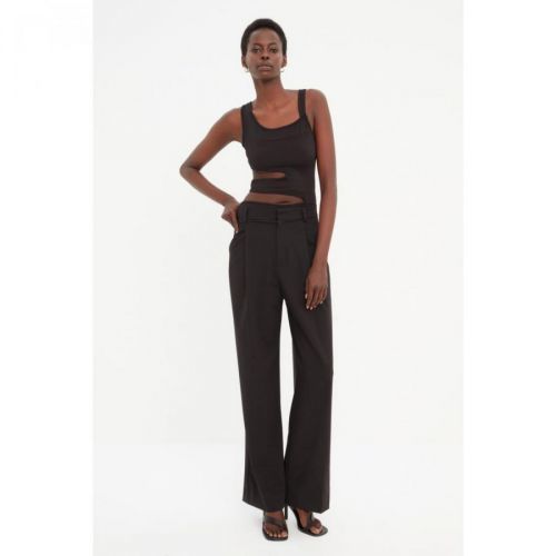 Trendyol Black Knitted Body