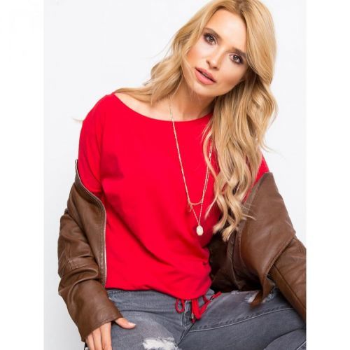 Basic red blouse with long sleeves